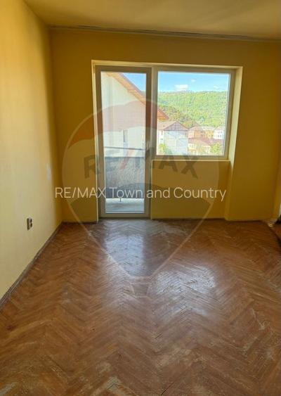 Apartament cu 2 camere de vânzare - 8