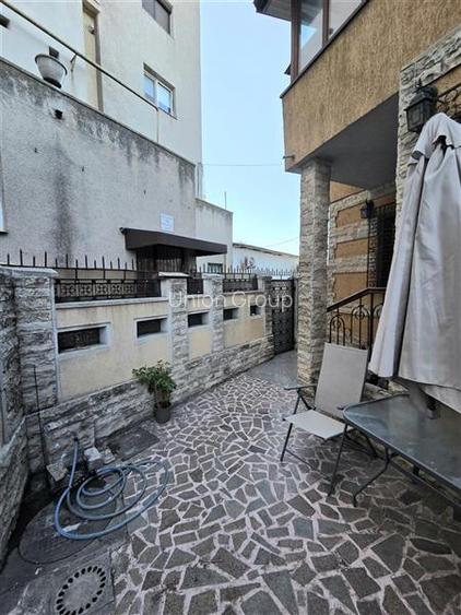 Apartament 4 Camere in Vila, Curte si Intrare Separata, Zona Andrei Saguna - 34