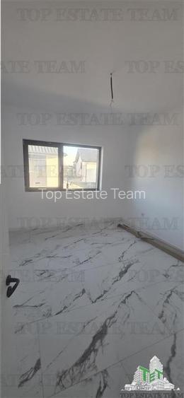 Bragadiru cart. Independentei/ Vanzare apartament 2 camere in vila /curte propri - 6