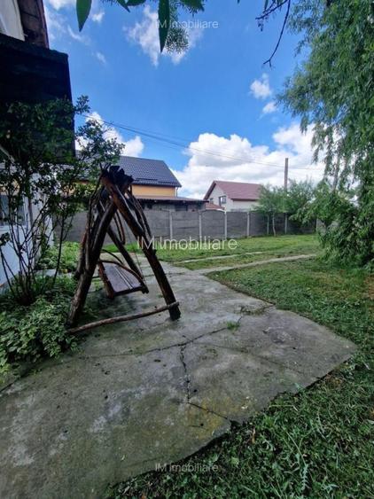 Sanmihaiu Roman- Vila Individuala - 5 camere - 800mp teren - 10