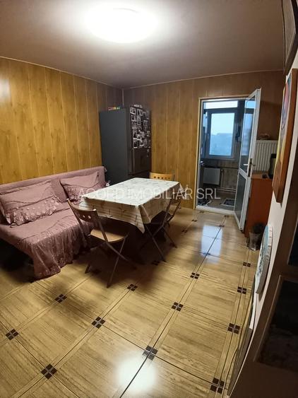 Apartament 2 camere decomandat-zona KM5 - 9