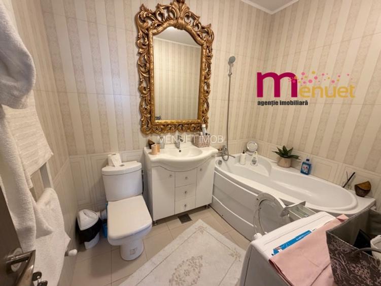 Apartament 4 camere,zona Barajului,etaj 2 - 2