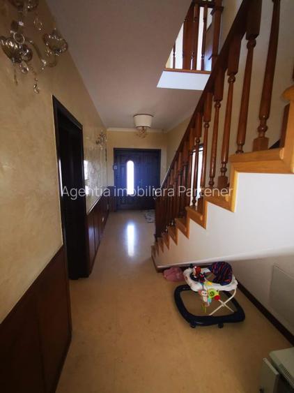 Vila Trivale - Montanstar, teren 1.750mp, piscina, mobilata - 16