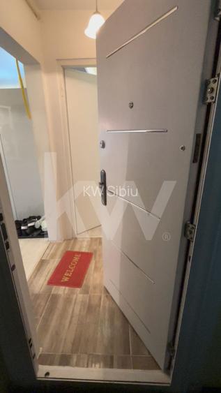 Apartament cu 4 camere mobilat utilat in Vasile Aaron 81 mp - 17