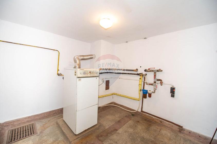 Casa individuala cu 7 camere, de vanzare 250 mp utili,  Buzau - 59