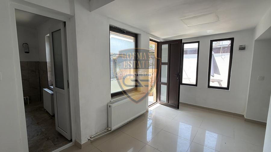 Casa 3 camere + curte, Trocadero, 90 mp, parcare centrala gaz, nemobilata, 2 bai - 16