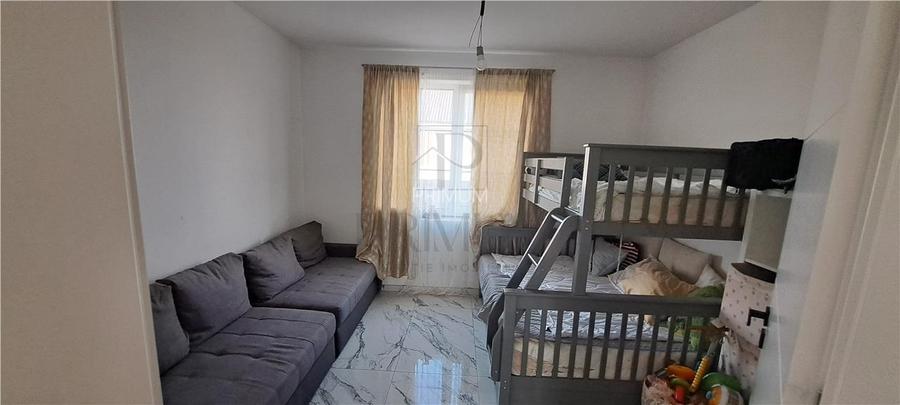 Casa individuala - parter - 3 dormitoare - finalizata - teren foarte mare - 25