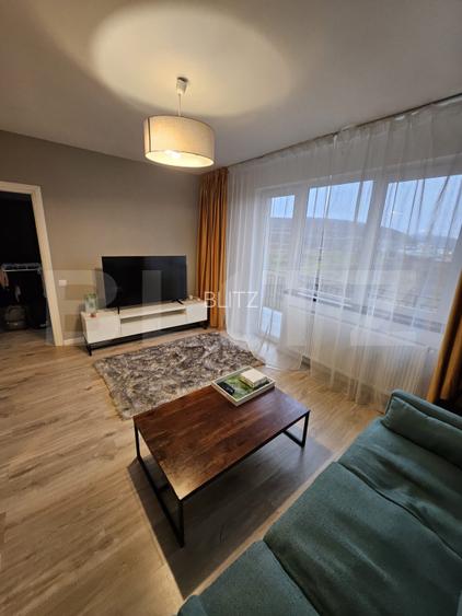 Apartament semidecomandat cu 3 camere, 61 mp utili, parcare, zona Terra - 3