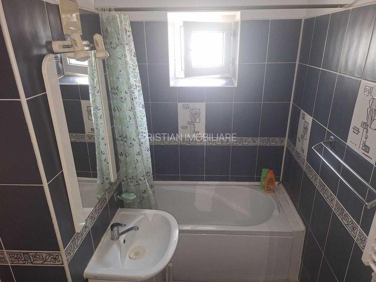 SPATIOS! Ap 3 cam Calarasi 4, conf 1 decomandat, semimobilat, etaj 3 - 7