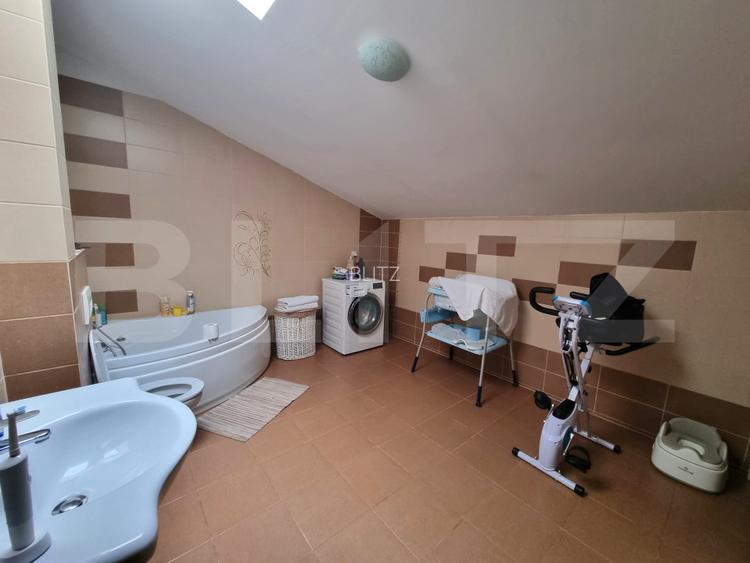Apartament 3 camere, 80 mp, zona Bucium - 11