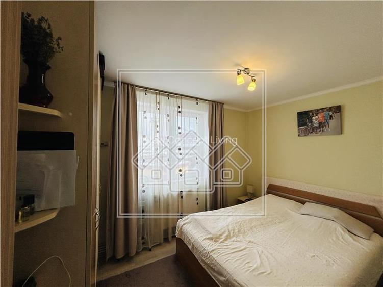 Apartament de vanzare in Sibiu-3 camere, balcon - Etaj 1/4 - Turnisor - 13