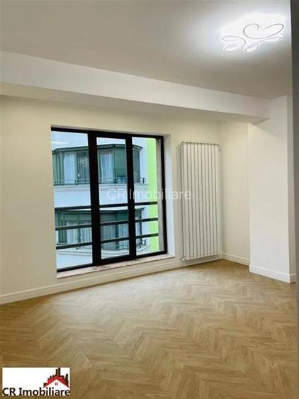 Vanzare 4 cam Arcul de Triumf - 3