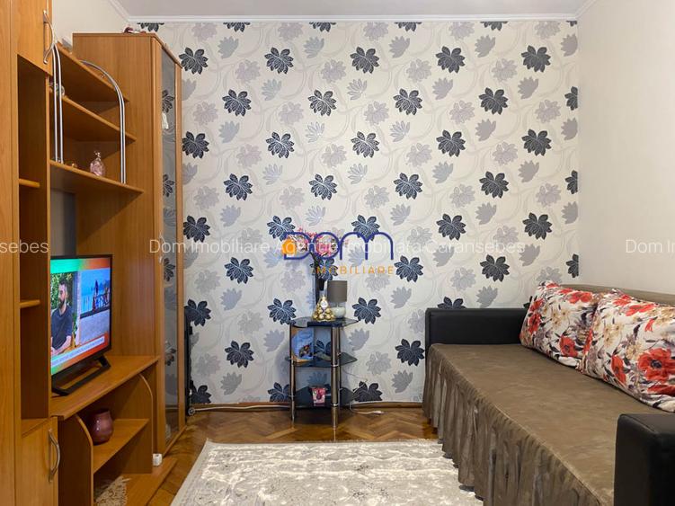 De vanzare apartament renovat si utilat - 5