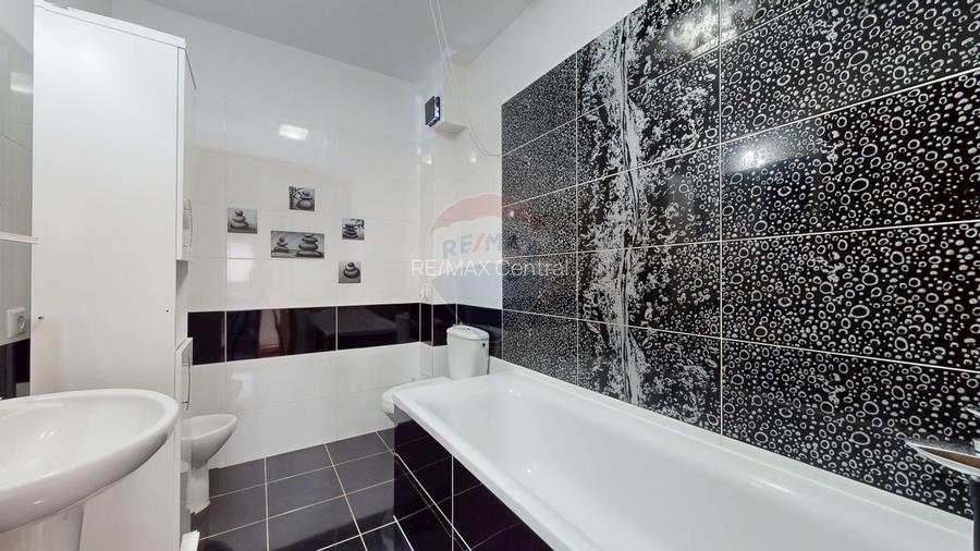Apartament cu 2 camere de închiriat în zona Tractorul - 7