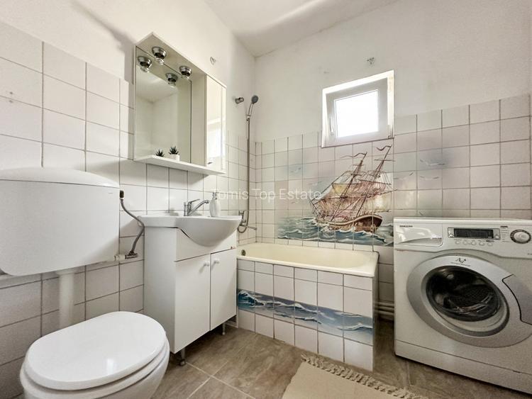 Casa de vânzare in cartierul Medeea, Constanta | P+1+M - 16