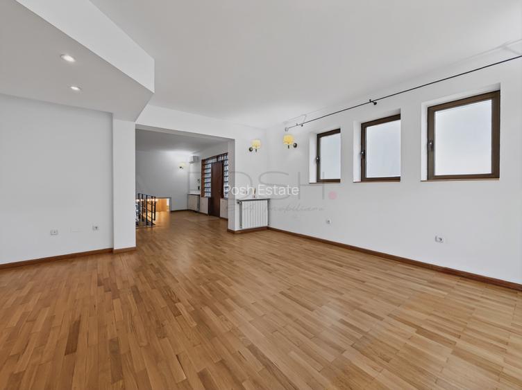 Vila modernă, 325 mp, sauna, garaj, rooftop, posibilitate înălțare - 12
