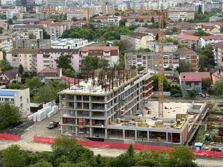 FARA COMISION- DIRECT DE LA DEZVOLTATOR- ZONA BUCOVINA/BLOC IRIS - 27
