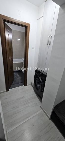 Proprietar - Apartament de 2 camere transformat in 3 - 12