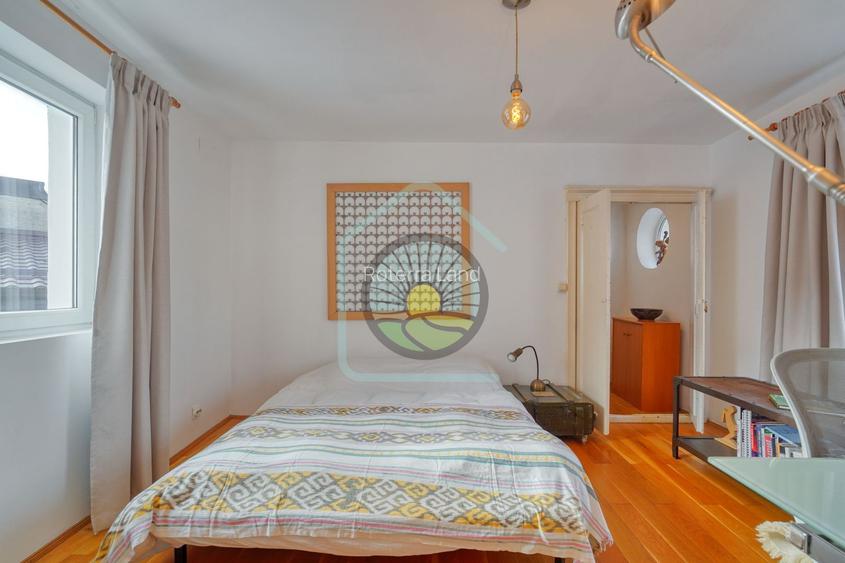 CASA INDIVIDUALA- DEALUL CETATII BRASOV - 9