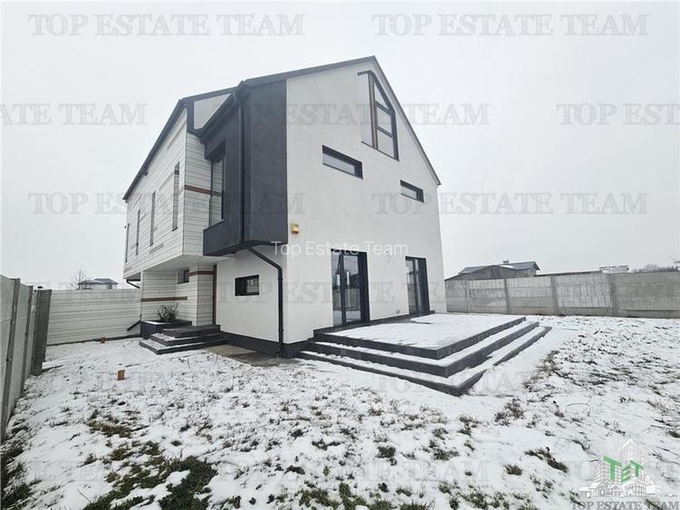 Vila premium cu panouri fotovoltaice la 15 minute de capitala - 20