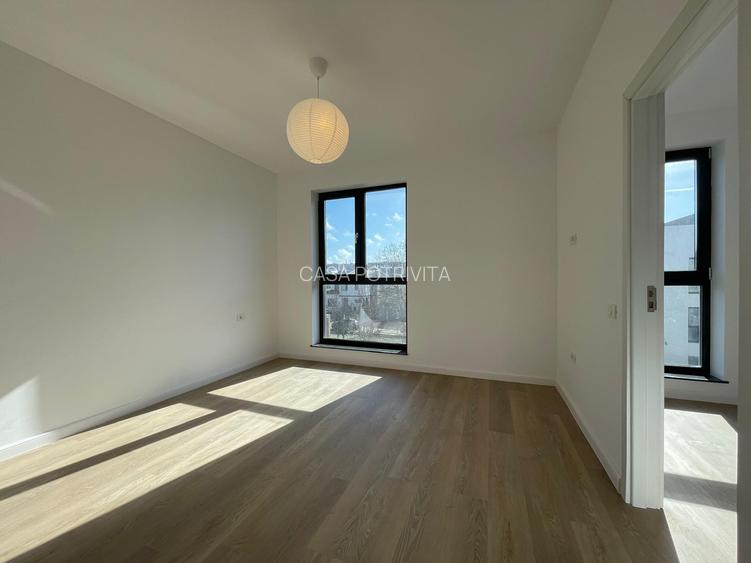 Doar sa vii cu mobila! Vila P+2+3-terasa, amenajata la cheie, parcare,TVA inclus - 28