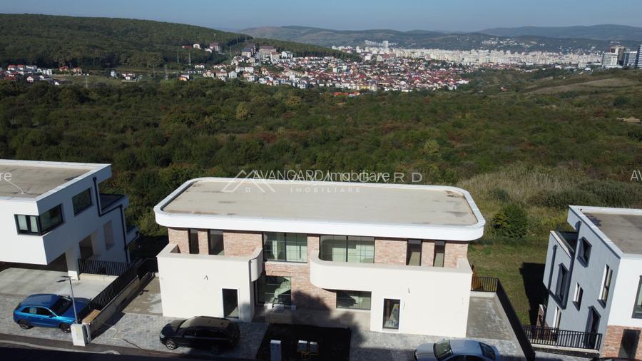 Duplex cu arhitectura aparte | 170 mp | Teren 225 mp | Cartier Europa - 8
