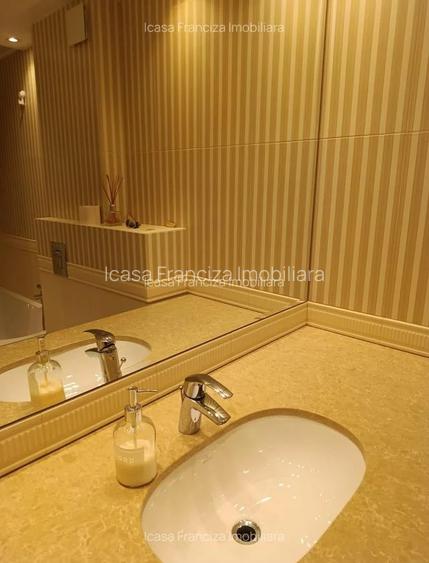 Oferim spre vânzare un apartament de lux aflat chiar în inima capitalei - 14