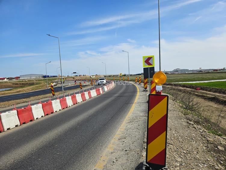 Investiție Strategică: Teren Industrial 7.569 mp cu Front Stradal 78m la A0 - 11