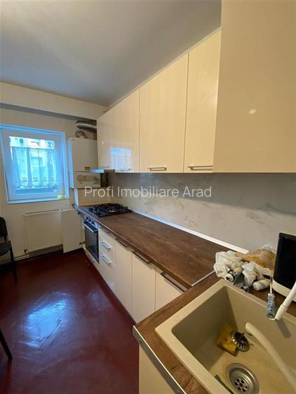 Apartament 3 camere et.1 Zona Bancilor - 13