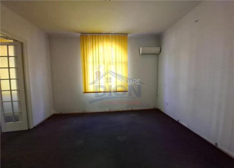 International British School - Str  Agricultori - 2