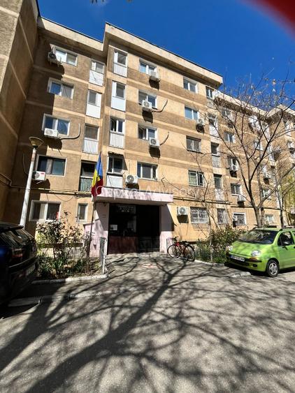 Garsoniera de vânzare  Crangasi  2 min metrou si piață - 7