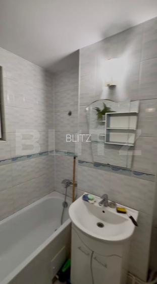 Apartament de 2 camere, 52.29 mp, zona Piata Nicolina  - 6