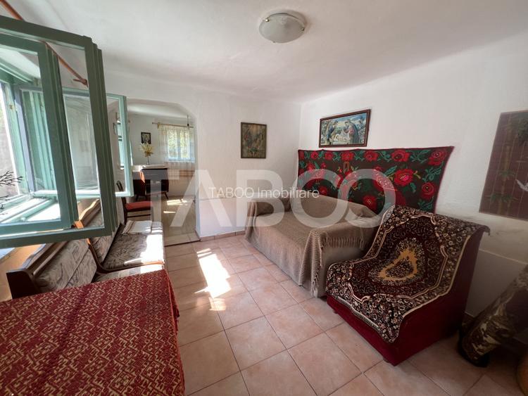 Casa de vanzare 4 camere 2 bai 1162 mp de curte si gradina in Toderita - 7