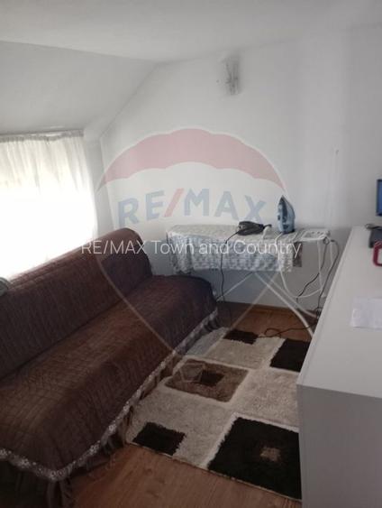 Casă / Vilă cu 7 camere de vânzare - 12