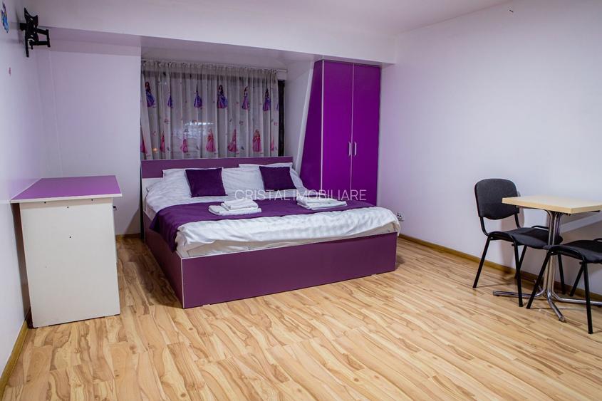Garsoniera spatioasa, moderna, centrala proprie, bloc nou - 2