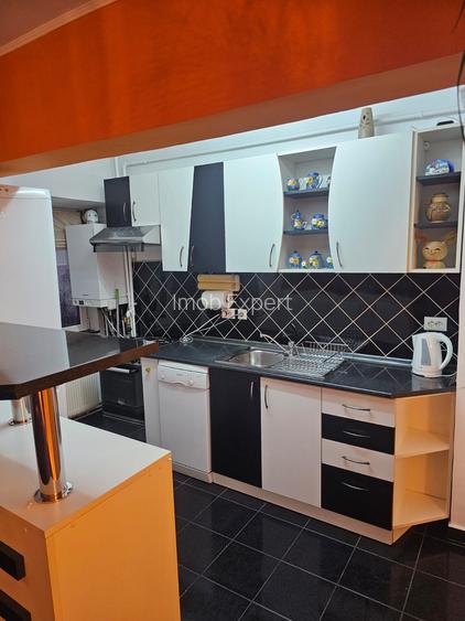 Inchiriez apartament cu 2 camere, Bld Grivitei - 9