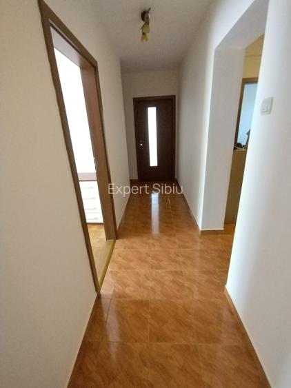 Apartament 4 camere decomandat,recent renovat,zona Mihai Viteazul - 14