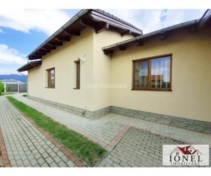 Vanzare casa noua in Alba Iulia -500 mp teren - 3