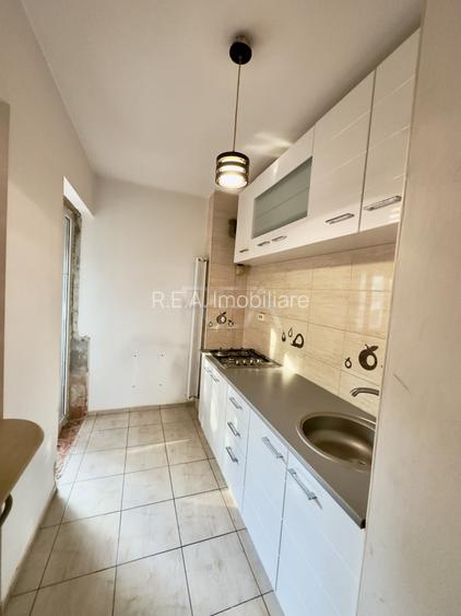 3 Camere Etaj 1/4 Cartierul Brâncuși - 15