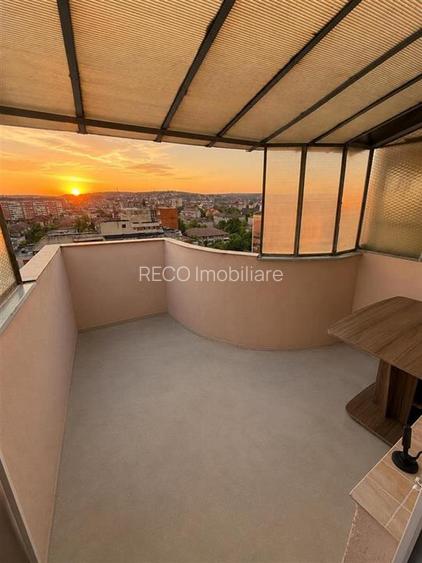 RECO Apartament cu 1 camera  Bulevardul Dacia cu o priveliste superba asupra ora - 3