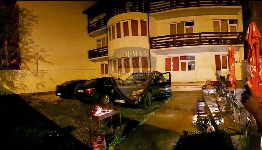 Vila 12 camere, Mamaia Nord, 6 parcari, 12 bai, term lung / sezon, diverse activ - 17