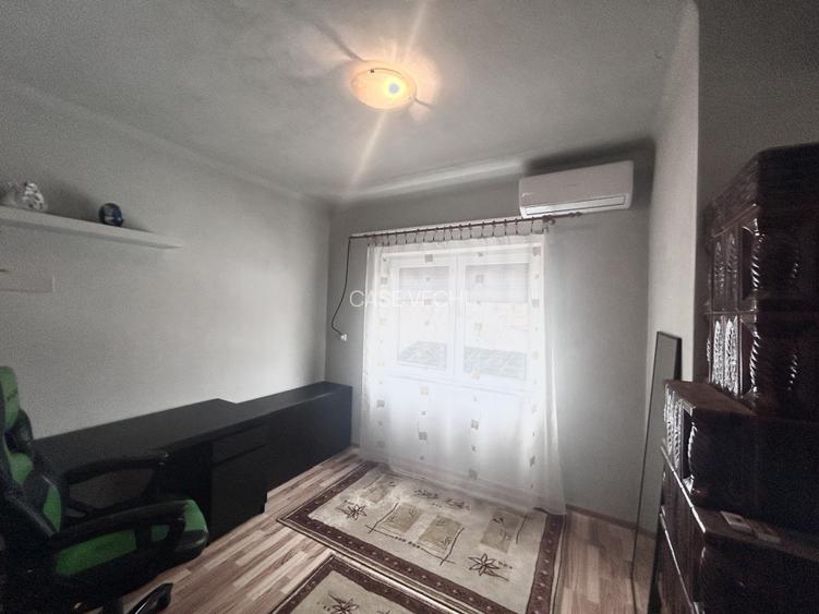 VAND MANSARDA CINEFILULUI - 3