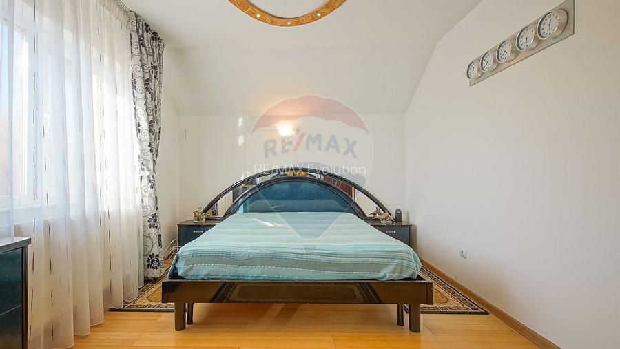 Casă individuală cu grădină și garaj în Prejmer –mobilată, comision 0% - 18