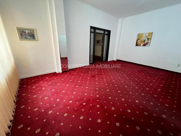 Piata Muncii-Vatra Luminoasa, casa 150 mp + curte- sediu firma - 2