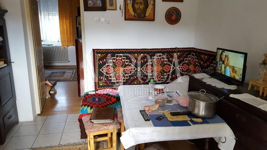 Casa 5 camere de vanzare in Someseni, Cluj Napoca - 2