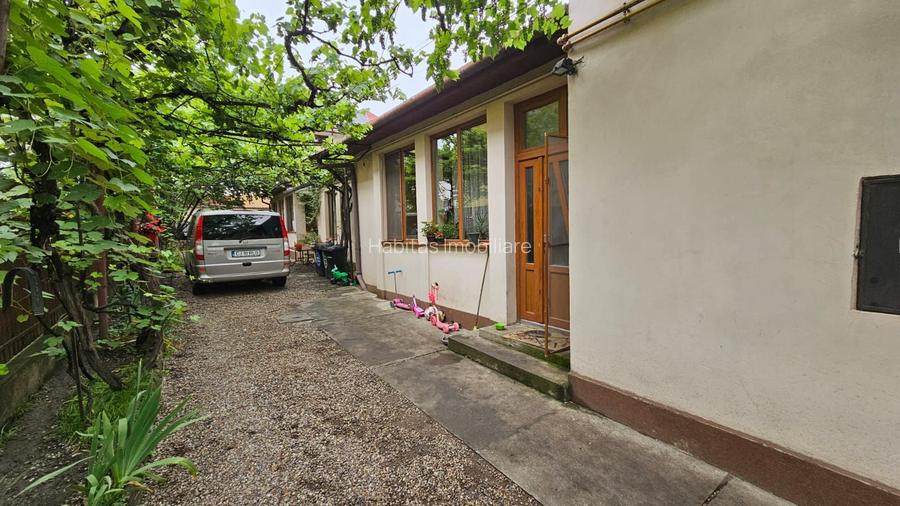 Casa pe un singur nivel, cartier Dambul Rotund - 11