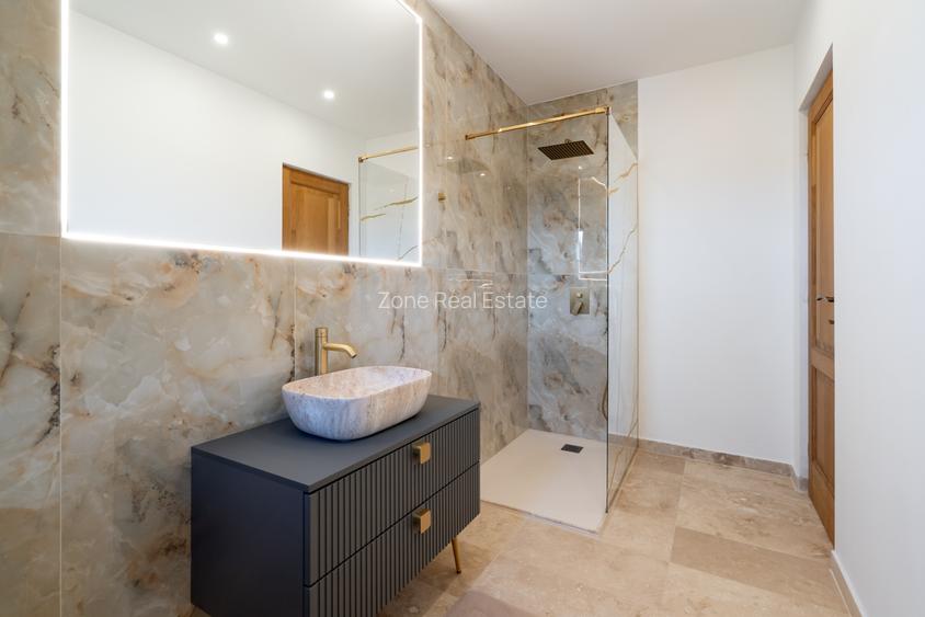 Vila de vanzare Branesti,,teren suplimentar, gata de mutare si acces rapid. - 46