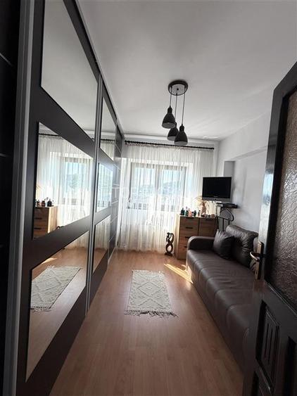 Apartament 4 camere + garaj-  Nicolina Belvedere - 12