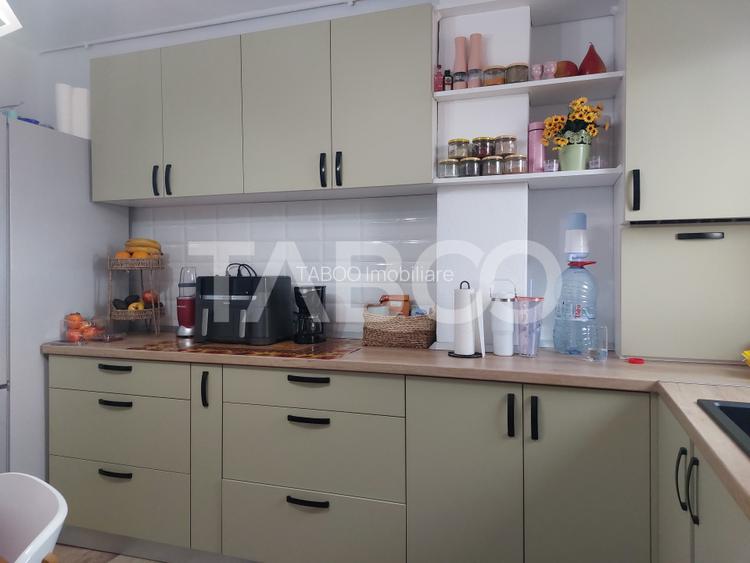 Apartament renovat 66 mp 3 camere 2 bai balcon pivnita Cisnadie - 14