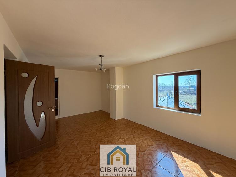 Casa 6 camere  Jud. Dâmbovița,Com. Corbii Mari,Satu Nou,Str. Troiței nr. 6, - 46